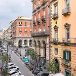 Piano Nobile By Napoliapartments 4*
