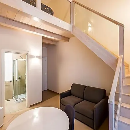 Piano Nobile By Napoliapartments Gæstehus 4*