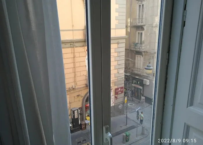 Couette-café Piano Nobile By Napoliapartments 4*