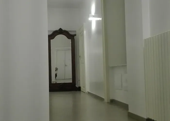 Couette-café Piano Nobile By Napoliapartments 4*