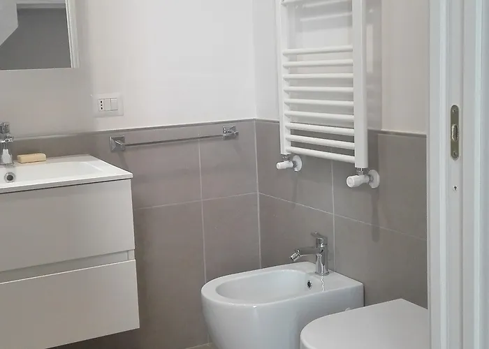 Piano Nobile By Napoliapartments 4*