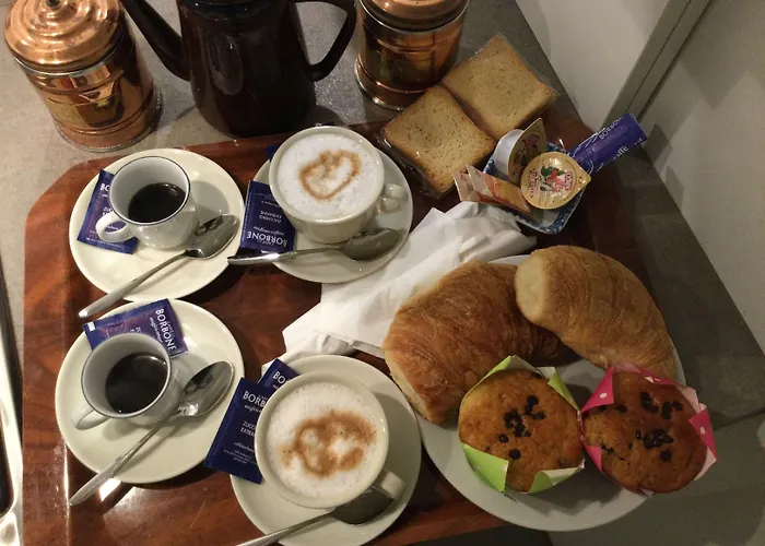 Piano Nobile By Napoliapartments 4*