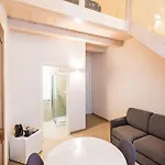B&B Piano Nobile By Napoliapartments