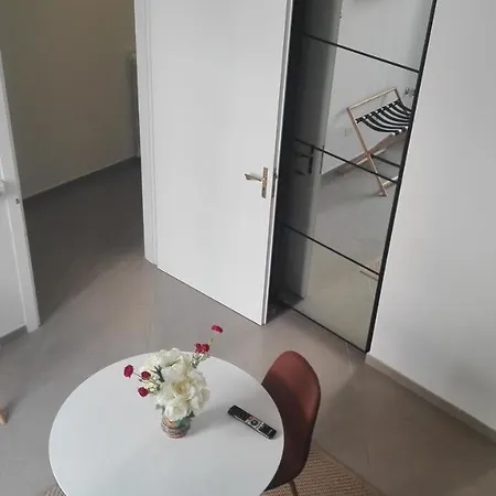 Piano Nobile Nocleg ze śniadaniem 2*
