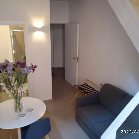 Piano Nobile By Napoliapartments Neapel