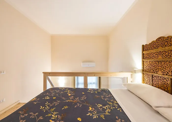 Piano Nobile By Napoliapartments Bed and Breakfast Νάπολη
