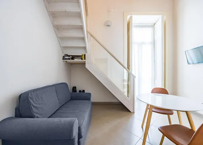 Piano Nobile By Napoliapartments 4*