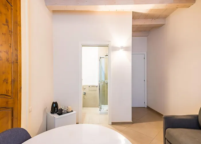 Piano Nobile By Napoliapartments 4* Νάπολη