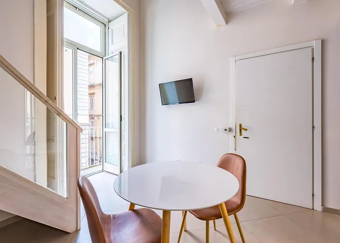 Bed and Breakfast Piano Nobile By Napoliapartments 4*